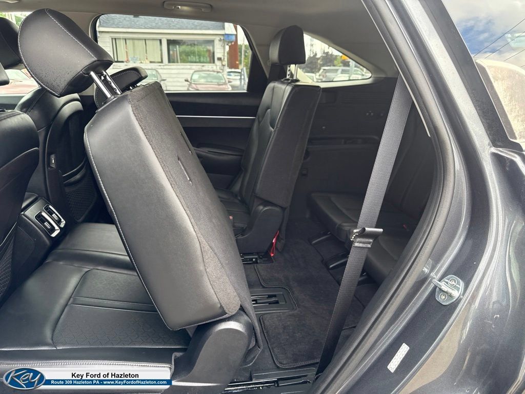 Used 2021 Kia Sorento S w/ Panoramic Sunroof Package AWD/4WD image 47