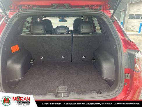 Used 2025 Jeep Compass Limited AWD/4WD image 8