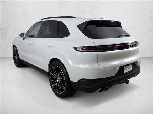 Certified 2024 Porsche Cayenne S AWD/4WD image 3