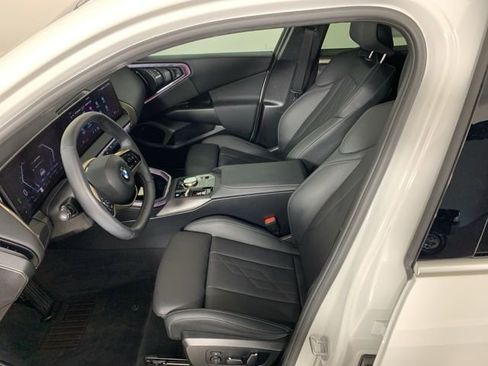 Used 2025 BMW X3 xDrive30i w/ Convenience Package image 30