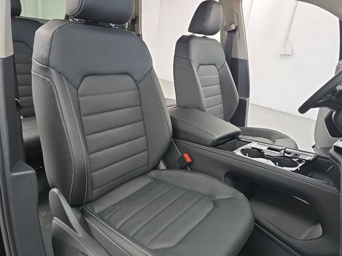 New 2026 Volkswagen Atlas SEL image 10