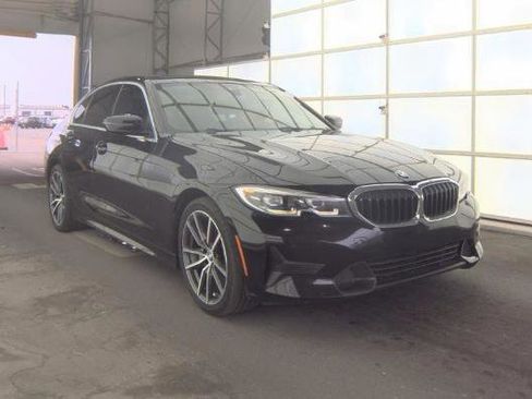 Used 2020 BMW 330i Sedan w/ Convenience Package image 3