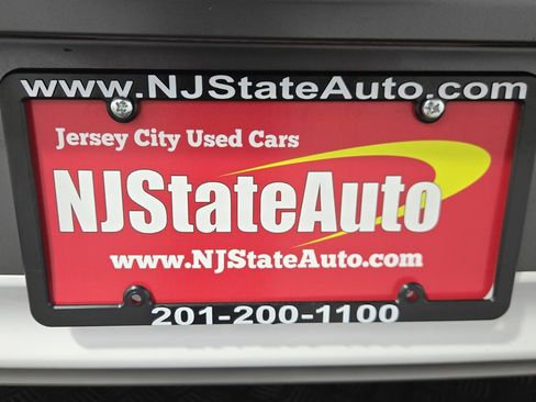 Used 2021 Hyundai Ioniq SE image 26