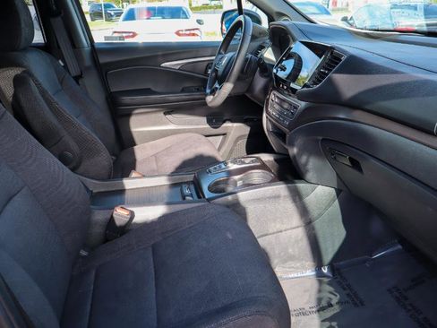 Used 2022 Honda Pilot Sport image 13