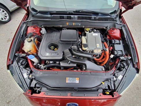 Used 2014 Ford Fusion SE w/ Equipment Group 502A image 18