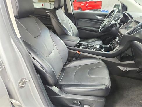 Used 2019 Ford Edge Titanium w/ Equipment Group 301A image 39
