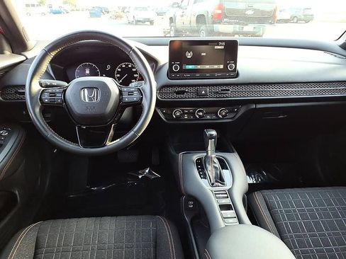 Used 2024 Honda HR-V Sport image 18
