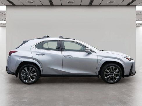 Certified 2024 Lexus UX 250h F Sport AWD/4WD image 7