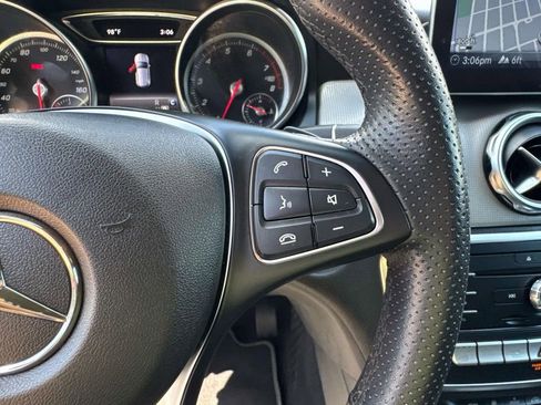 Used 2020 Mercedes-Benz GLA 250 image 24