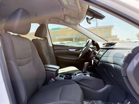 Used 2020 Nissan Rogue S w/ Special Edition Package FWD image 22