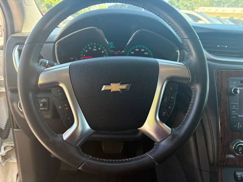 Used 2014 Chevrolet Traverse LT AWD/4WD image 14