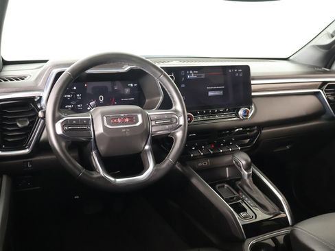Used 2025 GMC Canyon Elevation w/ Convenience Package RWD image 2