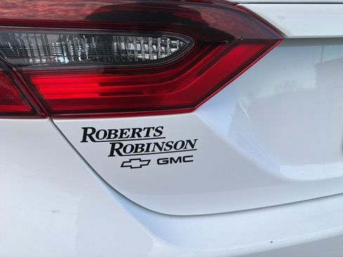 Used 2024 Toyota Camry SE image 32