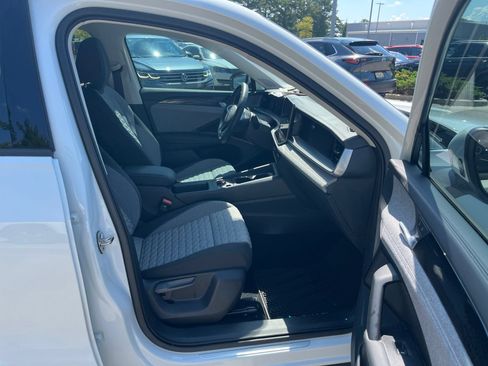 Certified 2026 Volkswagen Tiguan S FWD image 33