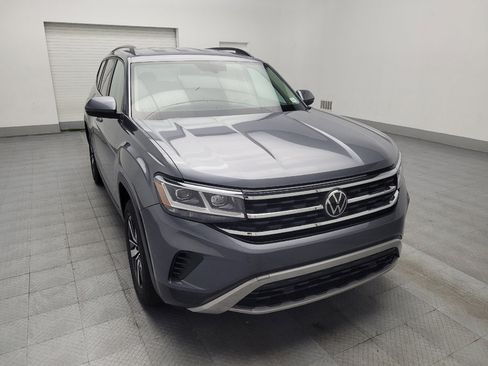 Used 2021 Volkswagen Atlas SE image 13