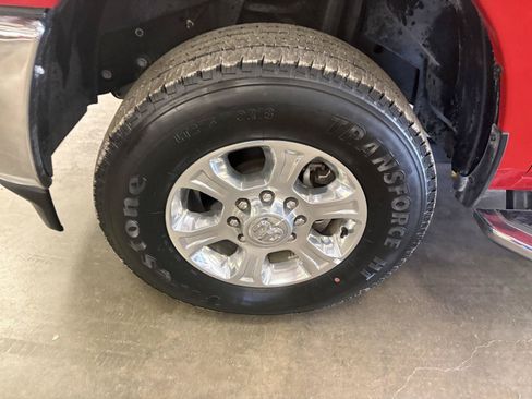 Used 2024 RAM 2500 Big Horn w/ Bed Utility Group AWD/4WD image 10