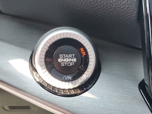 New 2025 Jeep Wagoneer Series II w/ Premium Group I image 30