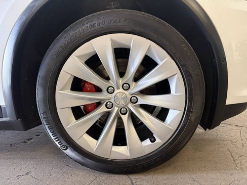 Used 2020 Tesla Model X Performance AWD/4WD image 17