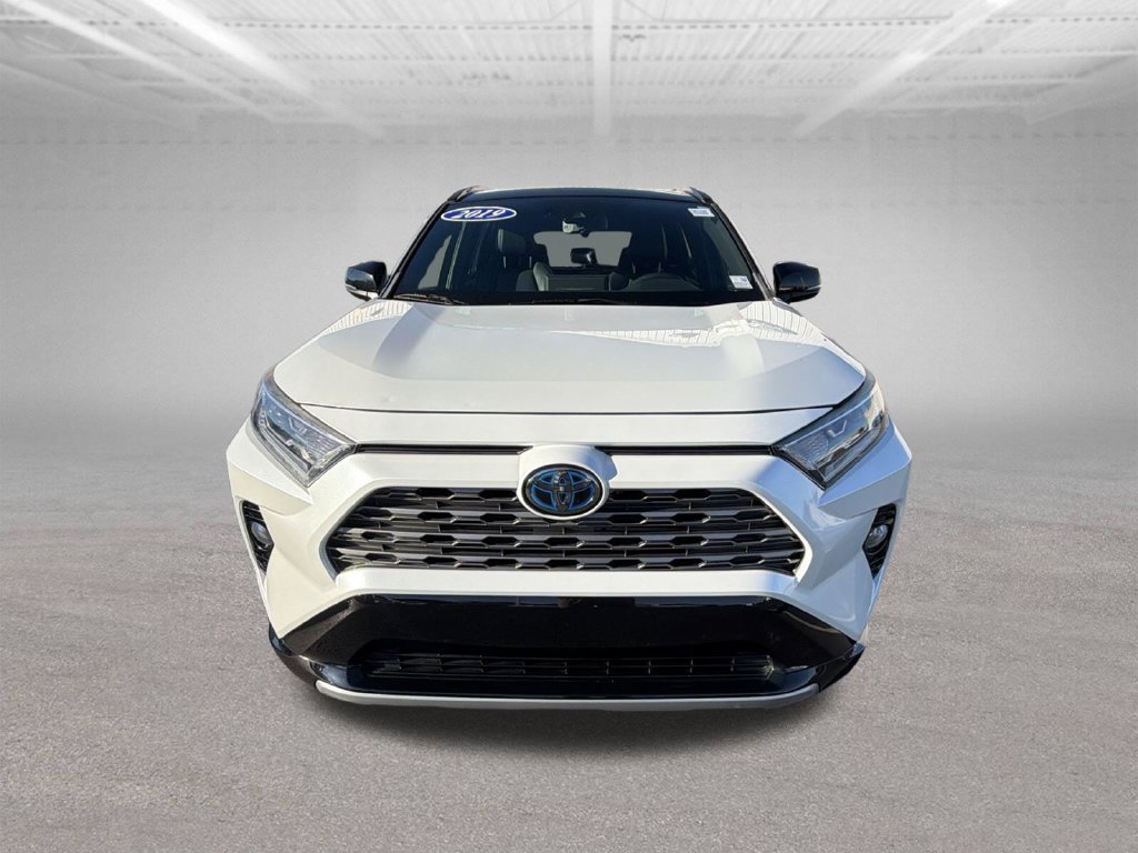 Used 2019 Toyota RAV4 XSE w/ XSE Weather Package AWD/4WD image 15