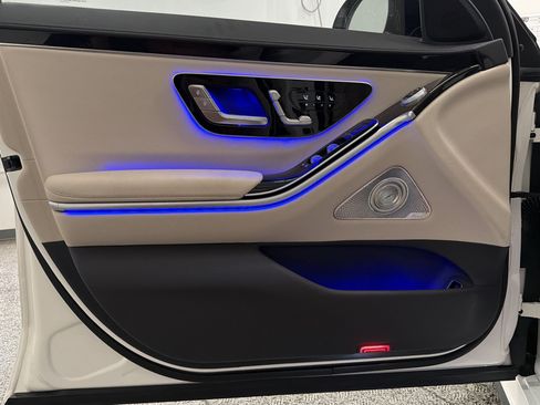 Certified 2022 Mercedes-Benz S 500 4MATIC image 13