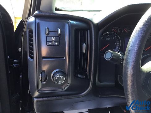 Used 2018 Chevrolet Silverado 2500 W/T w/ Snow Plow Prep Package AWD/4WD image 26