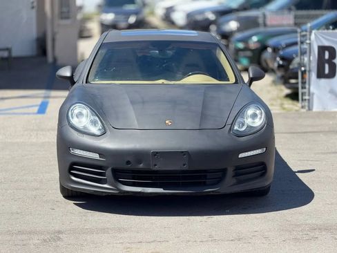 Used 2014 Porsche Panamera image 4