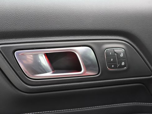 Used 2020 Ford Mustang GT Premium w/ GT Performance Package image 33