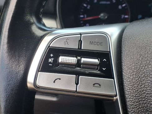 Used 2020 Kia Telluride S FWD image 16