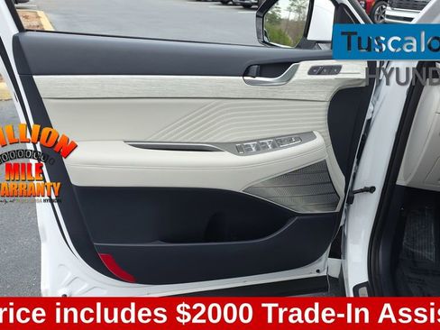 Used 2025 Hyundai Palisade Calligraphy image 13