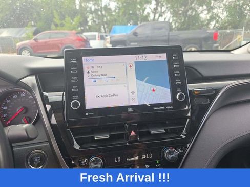 Used 2022 Toyota Camry XSE w/ Navigation Package image 11