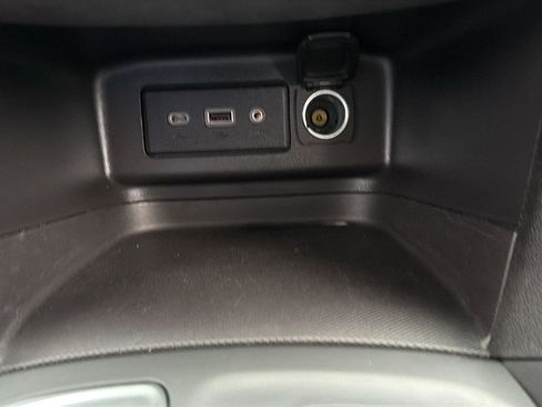 Used 2024 Chevrolet Equinox LT image 10