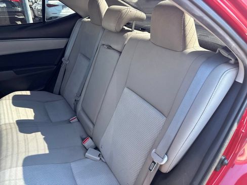 Used 2016 Toyota Corolla LE FWD image 12