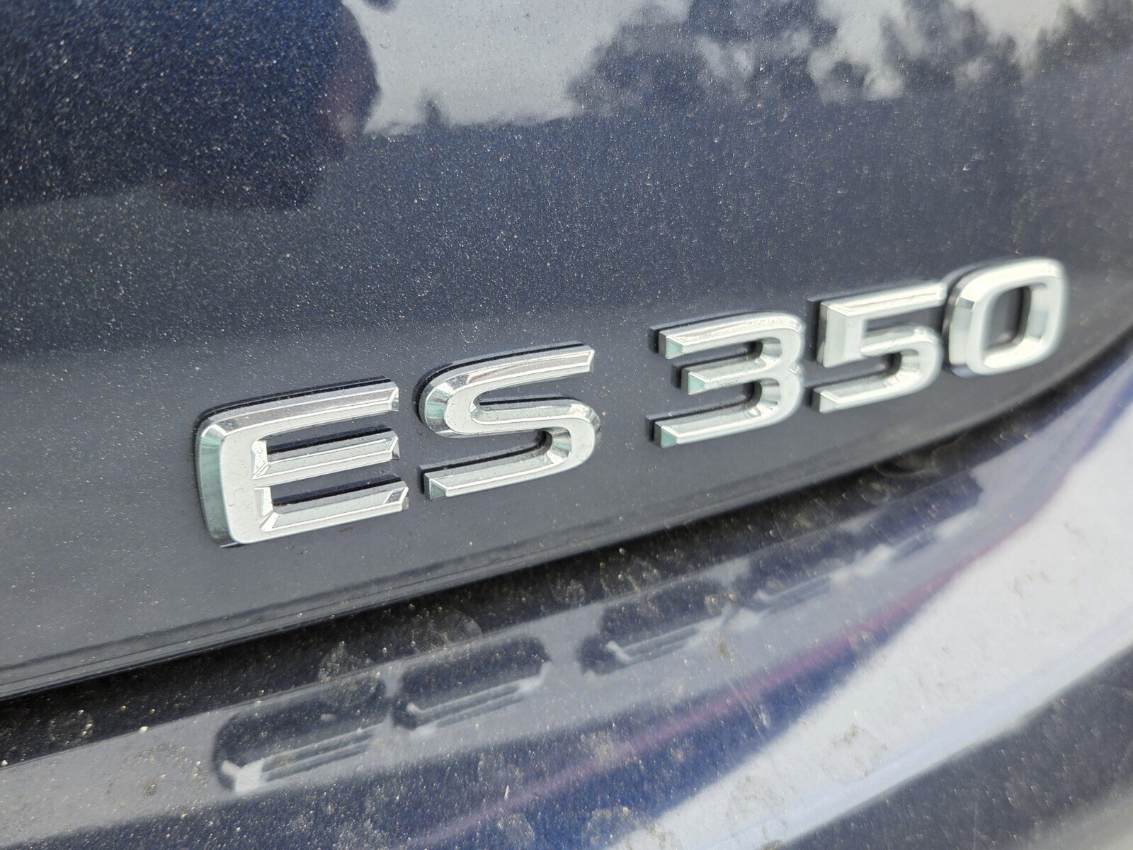Used 2025 Lexus ES 350 w/ Premium Package FWD image 9