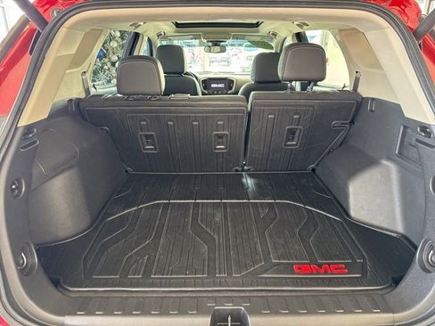 Used 2023 GMC Terrain Denali image 22