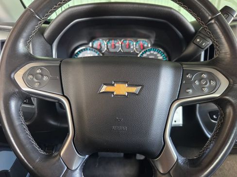 Used 2018 Chevrolet Silverado 1500 LT w/ All Star Edition AWD/4WD image 7