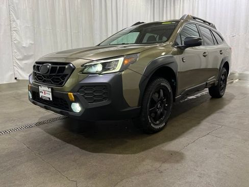 Used 2025 Subaru Outback Wilderness AWD/4WD image 26