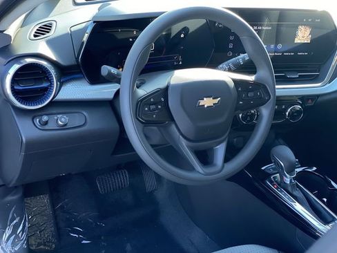 New 2026 Chevrolet Trax LT FWD image 17