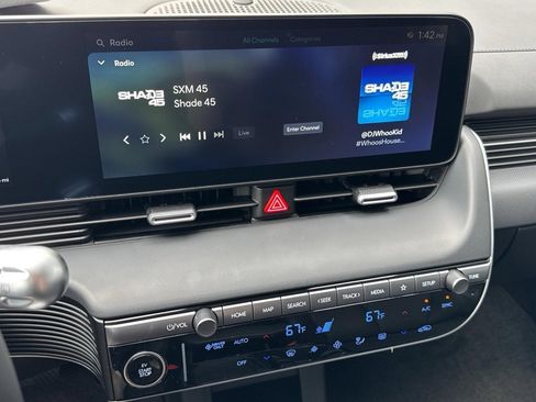 New 2026 Hyundai Ioniq 5 SEL image 8