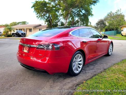 Used 2016 Tesla Model S 70D AWD/4WD image 17