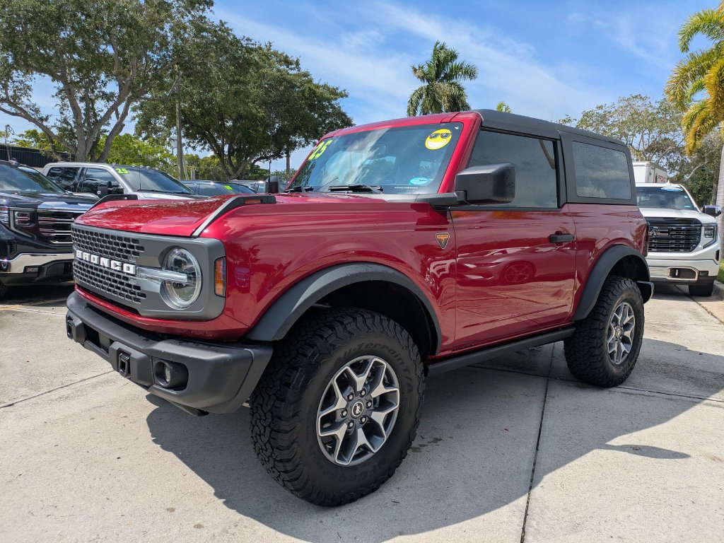 Used 2025 Ford Bronco Badlands AWD/4WD image 7
