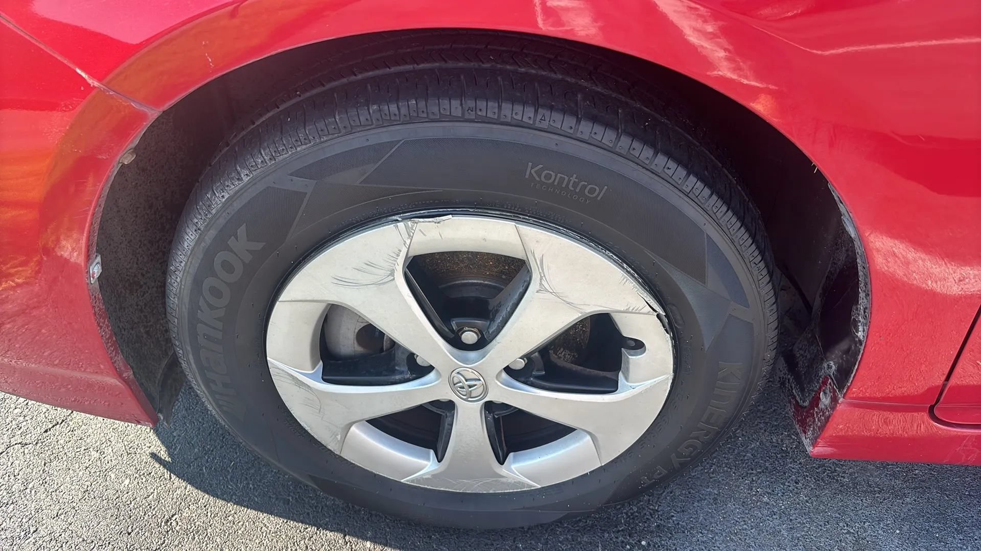 Used 2014 Toyota Prius Two FWD image 30