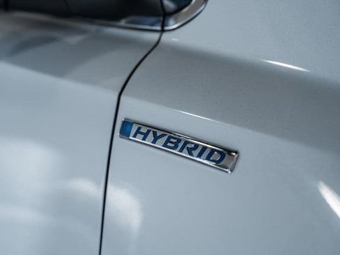 Used 2021 Honda CR-V Touring image 16