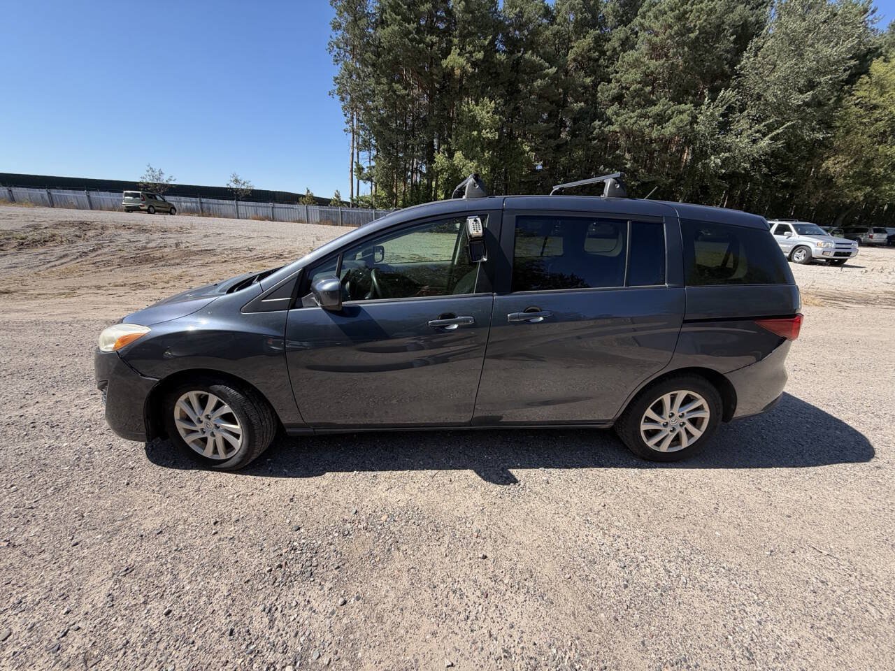 Used 2012 MAZDA MAZDA5 Sport FWD image 2