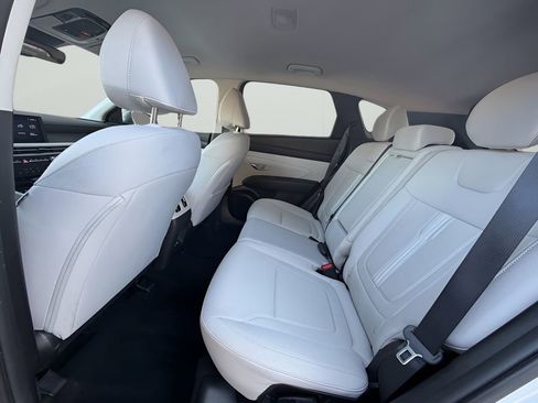 Certified 2025 Hyundai Tucson SEL image 16