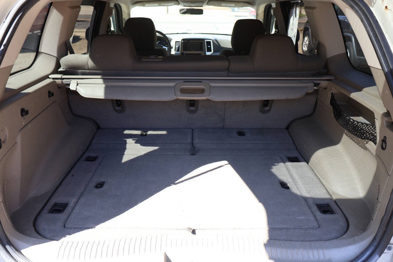 Used 2010 Jeep Grand Cherokee Laredo AWD/4WD image 10