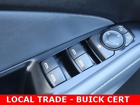 Certified 2023 Buick Enclave Essence image 12