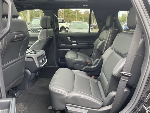 New 2025 Ford Expedition Platinum w/ Stealth Performance Package image 30