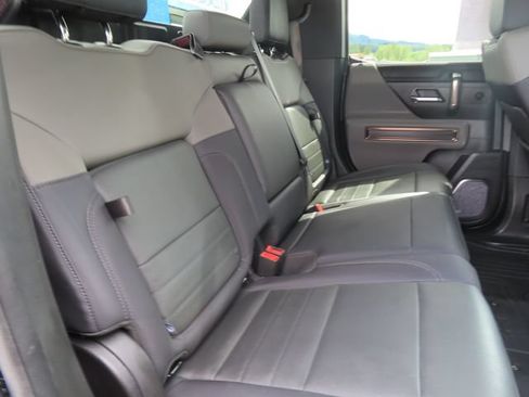 Used 2025 GMC Hummer EV 3X AWD/4WD image 44