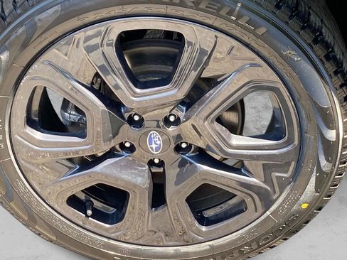 Used 2023 Subaru Ascent Onyx Edition AWD/4WD image 28