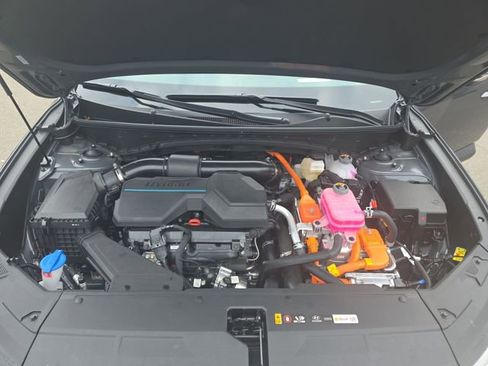 Certified 2025 Hyundai Tucson Limited image 44